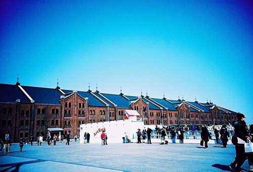 赤レンガアートリンク