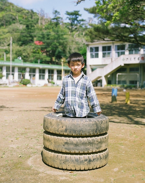 西阿室小学校校庭