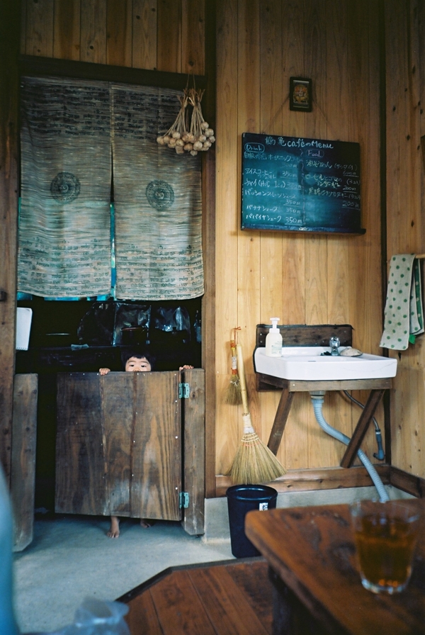 鶴亀さんの女の子