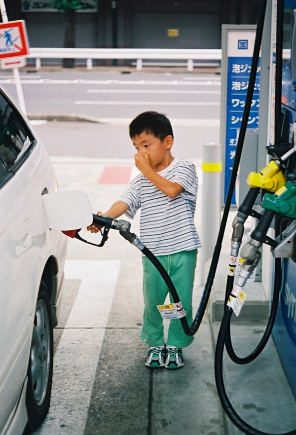 ガソリンスタンド